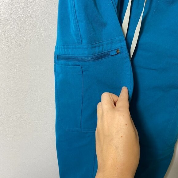 Figs Yola Skinny Scrub Pants - Picture 5 of 8